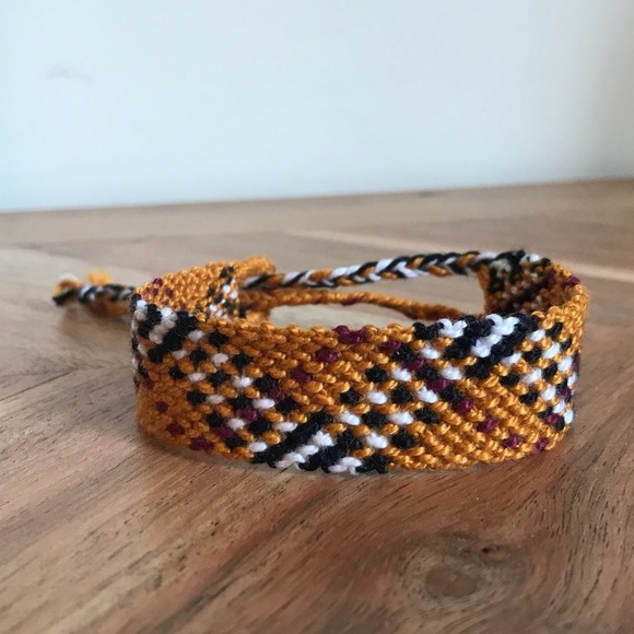Handmade Plaid Friendship Bracelet - Picture 1 of 3